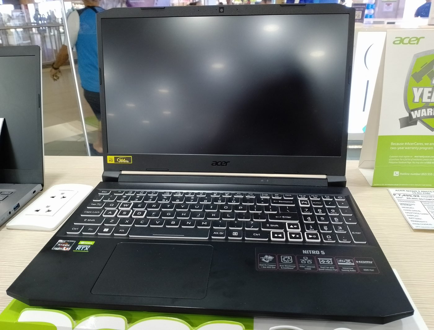 Nitro V 16 — RTX 4050